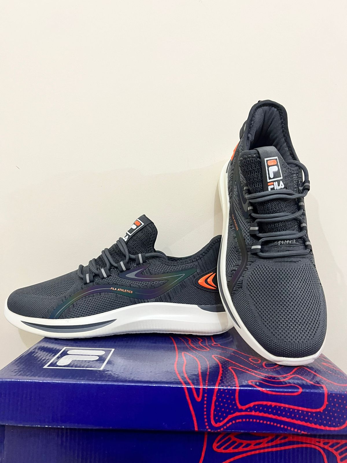 FILA Stylish Running Shoes Gray - Image 5