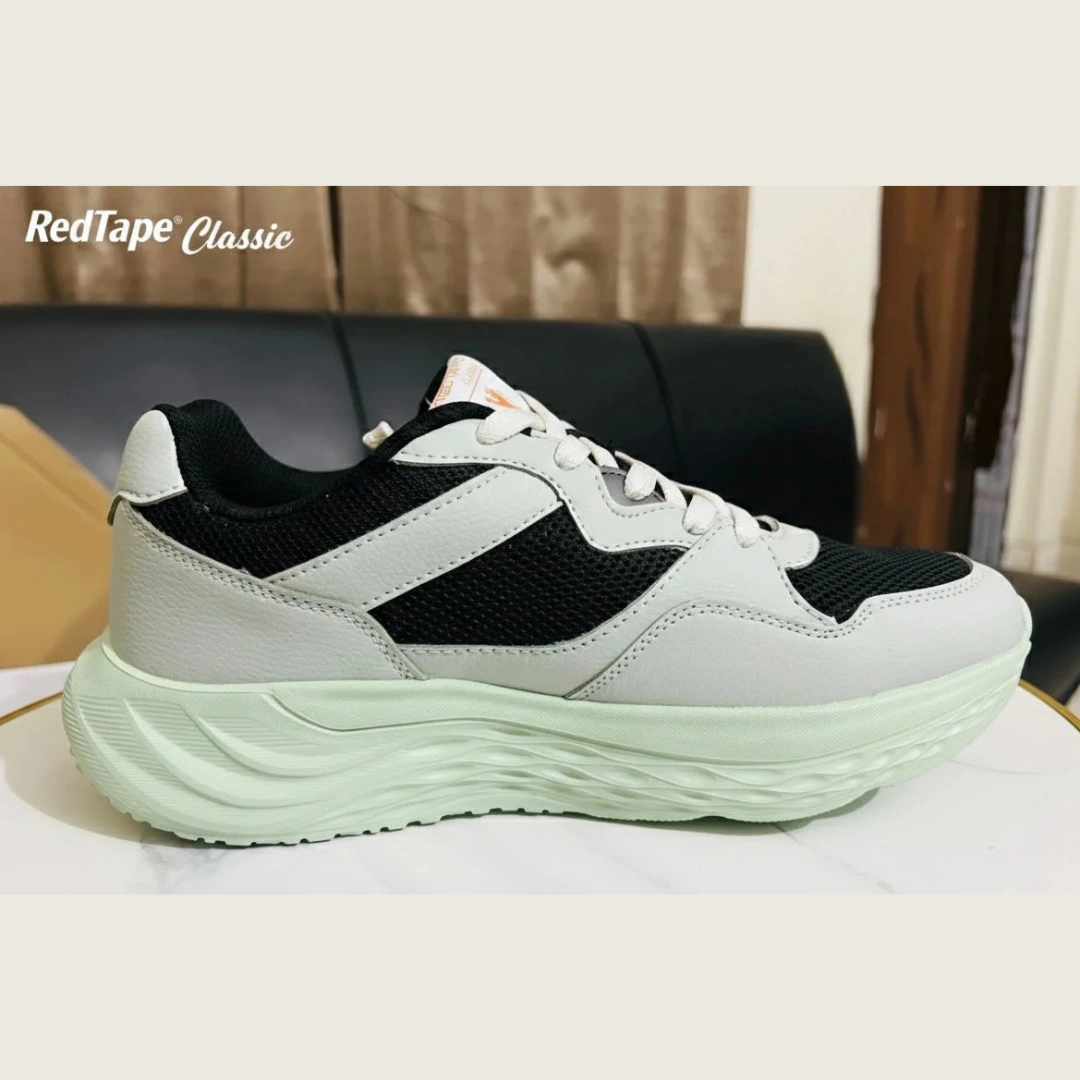 Red Tape Premium Lightweight Sports Shoes With Ultra Comfort - Image 2